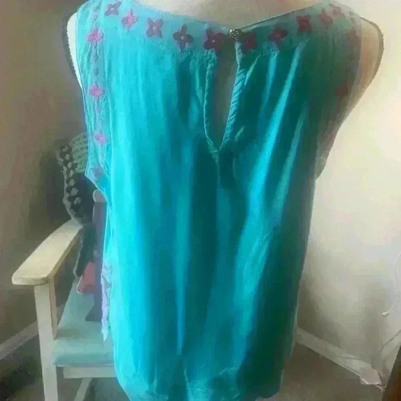 Sumner Boho Top - Picture 3 of 3